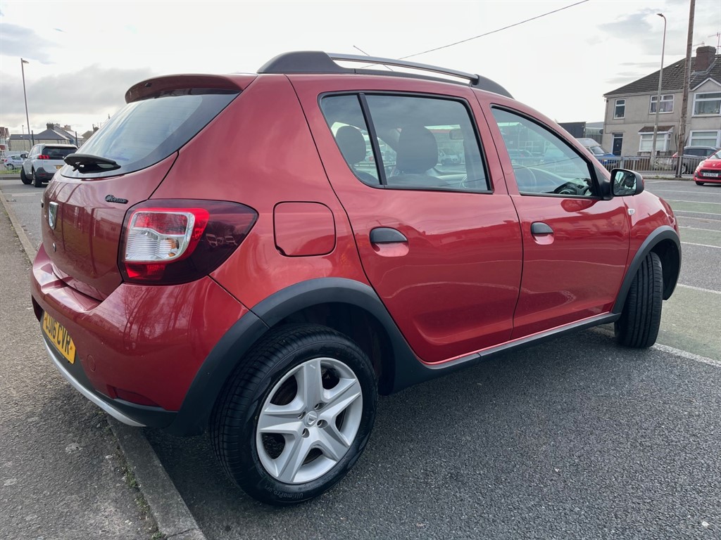 Used Dacia Sandero Stepway 2016 for sale - 78067277: Photo 4