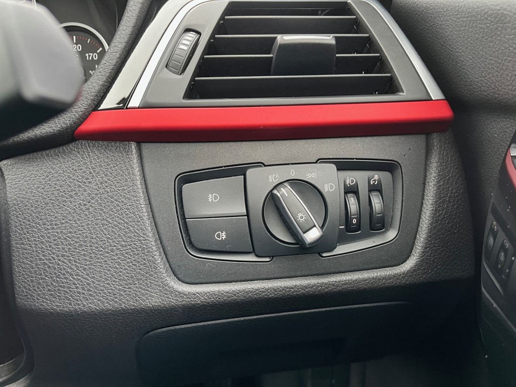 Used BMW 3 Series 2019 for sale - 77293774: Photo 28