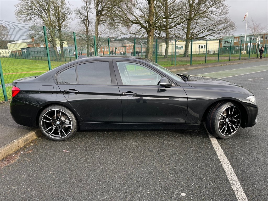 Used BMW 3 Series 2019 for sale - 77293774: Photo 3