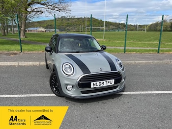 Used MINI Cooper 2018 for sale - 75570233: Photo