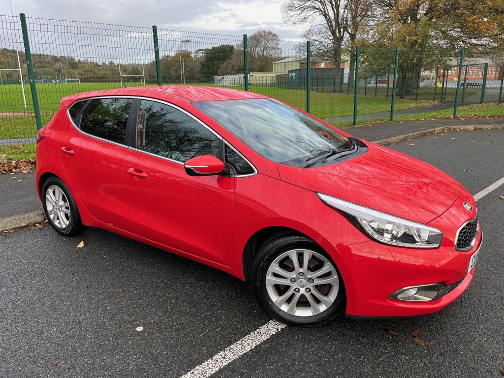 Used Kia Ceed 2014 for sale - 76393826: Photo 2