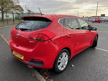 Used Kia Ceed 2014 for sale - 76393826: Photo