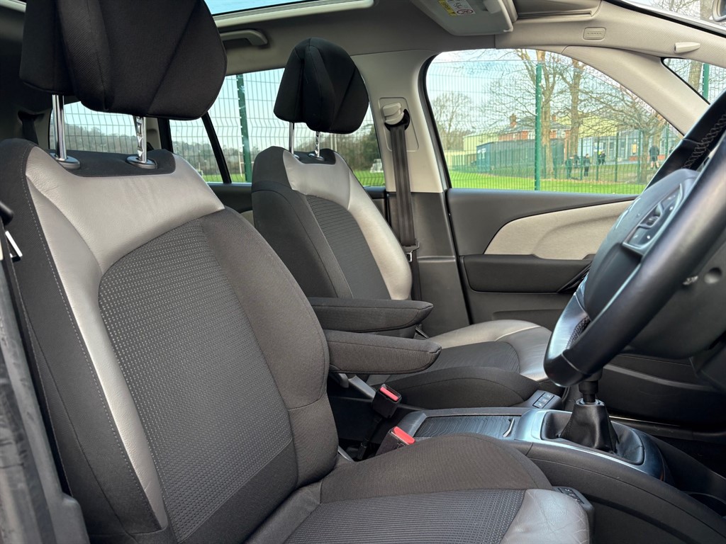 Used Citroen C4 Grand Picasso 2017 for sale - 76908225: Photo 12