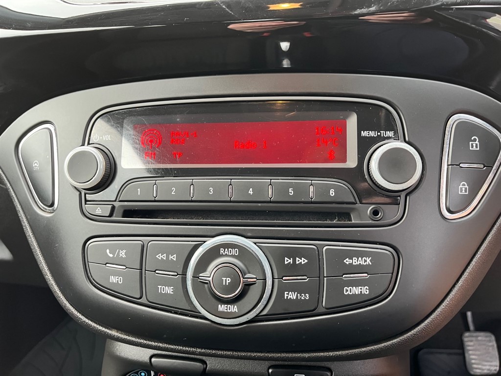 Used Vauxhall Corsa 2015 for sale - 76384684: Photo 21