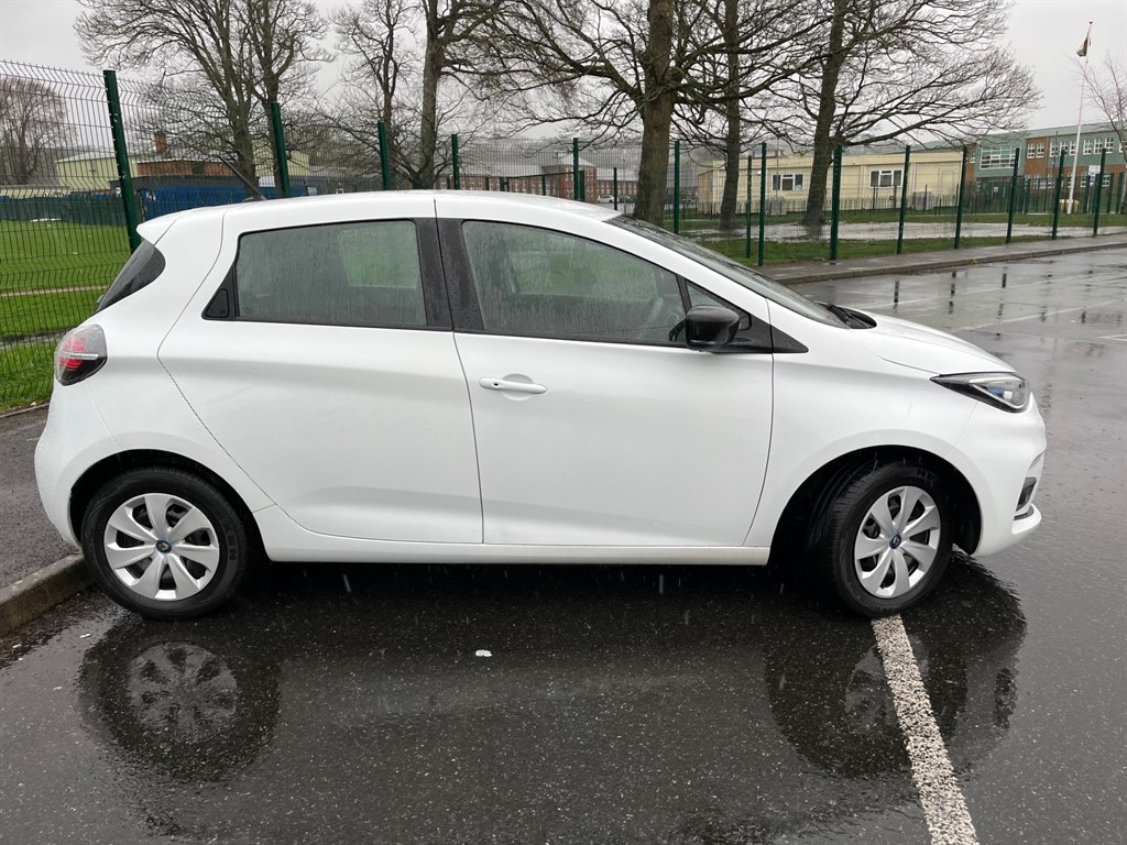 Used Renault Zoe 2020 for sale - 77679106: Photo 3