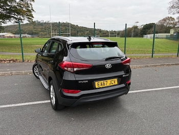 Used Hyundai TUCSON 2017 for sale - 76240999: Photo 3
