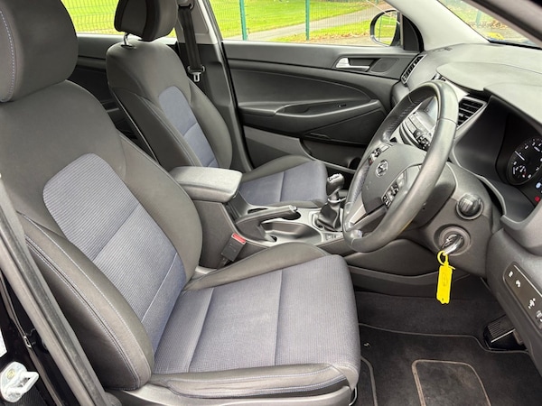 Used Hyundai TUCSON 2017 for sale - 76240999: Photo 9