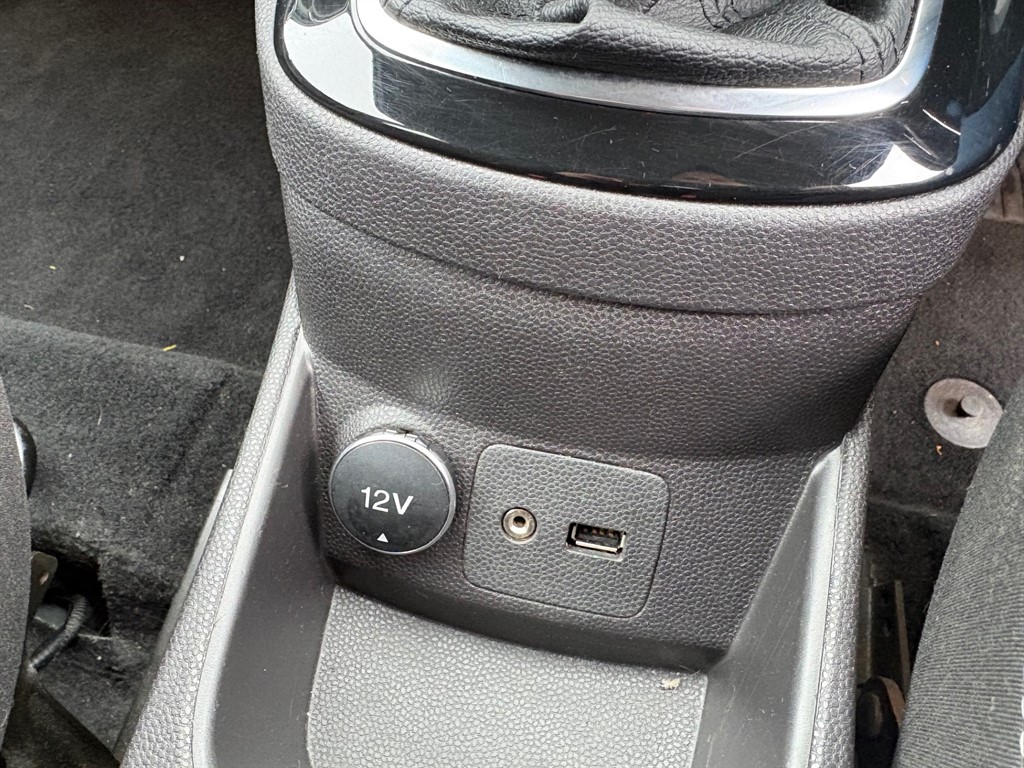 Used Ford Fiesta 2015 for sale - 78042411: Photo 14