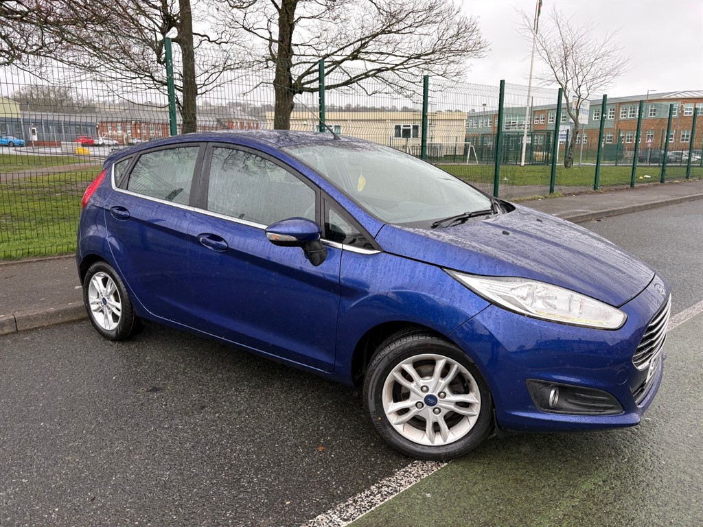 Used Ford Fiesta 2015 for sale - 78042411: Photo 2
