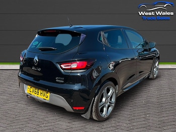 Used Renault Clio 2018 for sale - 79232252: Photo