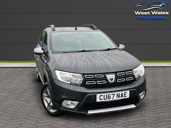 Used Dacia Sandero Stepway 2017 for sale - 78643983: Photo
