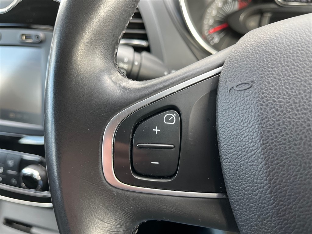 Used Renault Captur 2016 for sale - 78067255: Photo 26