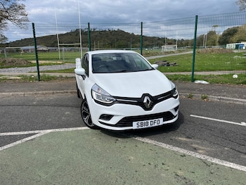 Used Renault Clio 2018 for sale - 78313911: Photo