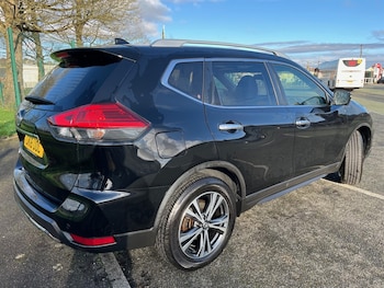 Used Nissan X-Trail 2018 for sale - 77804103: Photo