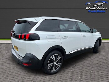 Used Peugeot 5008 2020 for sale - 78929469: Photo