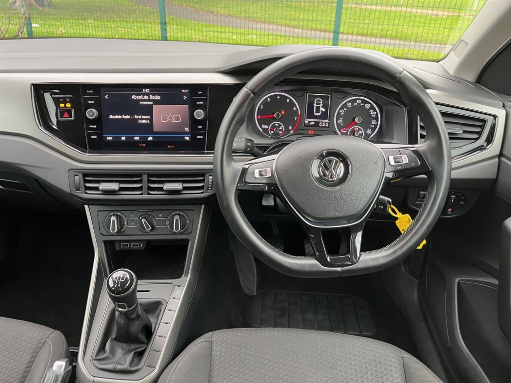 Used Volkswagen Polo 2018 for sale - 76146298: Photo 30