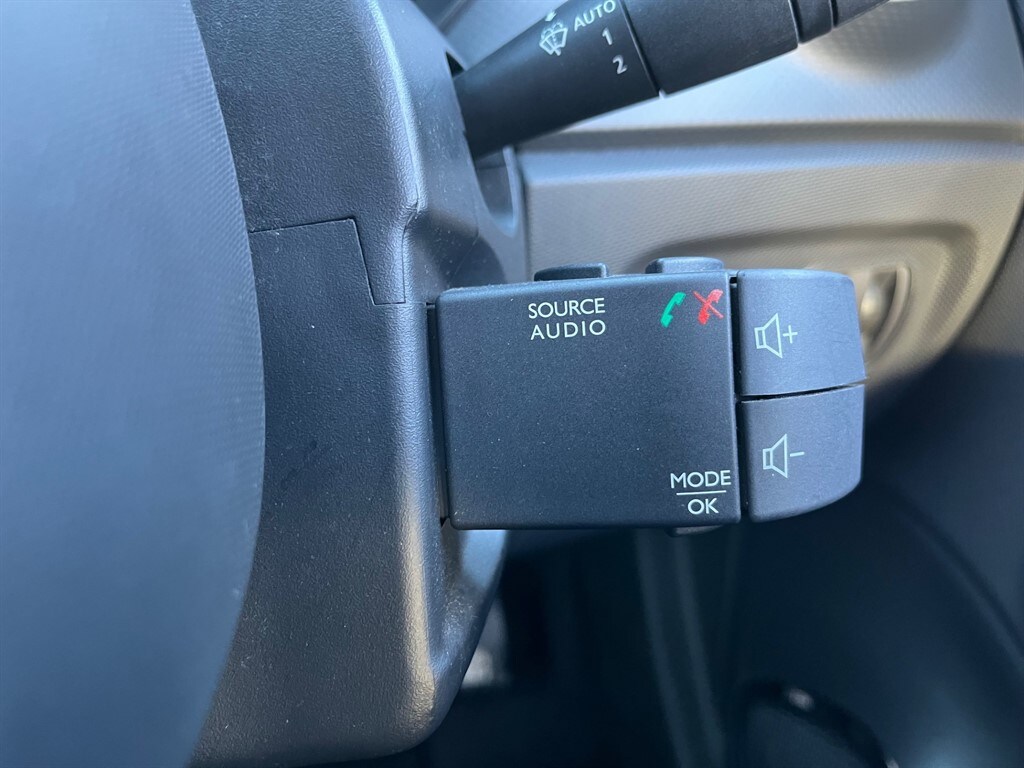 Used Renault Captur 2015 for sale - 76628591: Photo 26