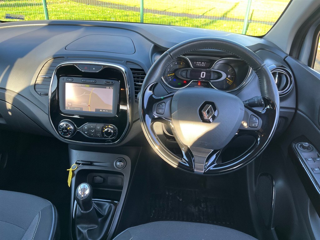 Used Renault Captur 2015 for sale - 76628591: Photo 30
