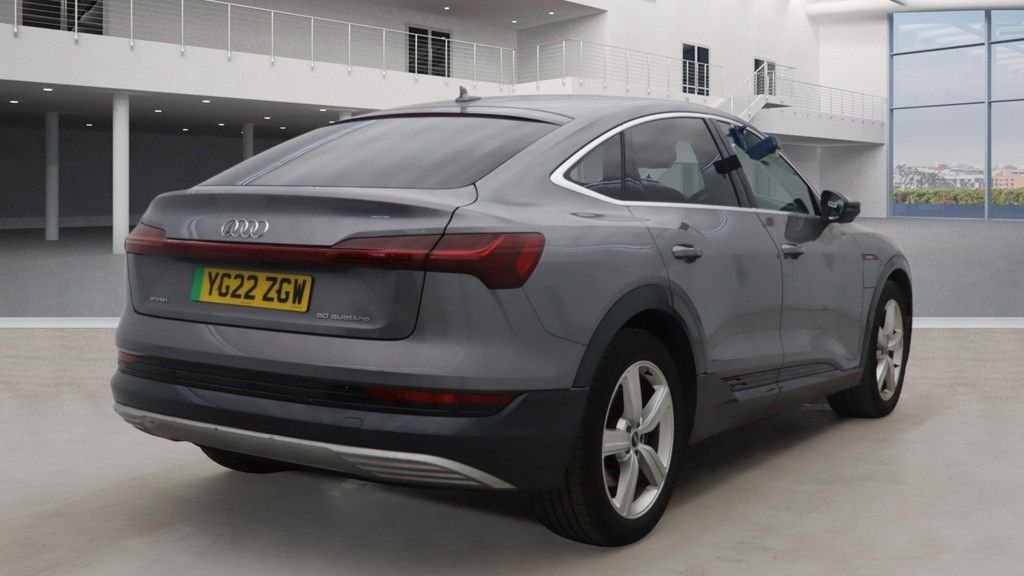 Used Audi e-tron 2022 for sale - 78017525: Photo 2