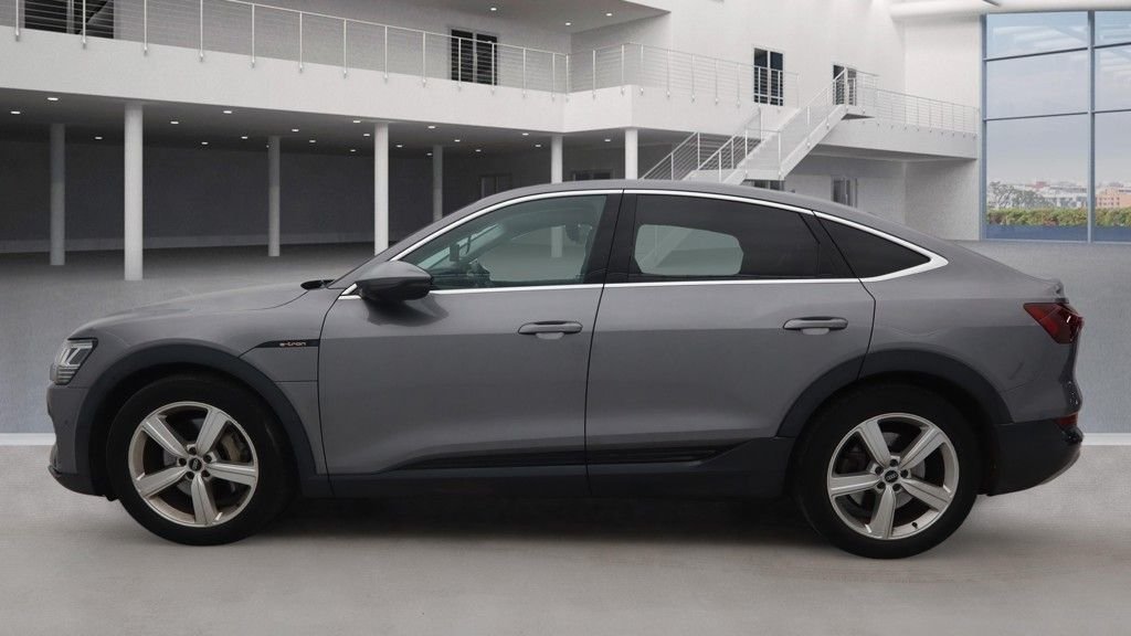 Used Audi e-tron 2022 for sale - 78017525: Photo 6