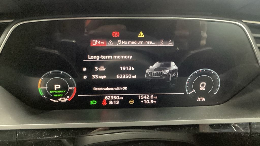 Used Audi e-tron 2022 for sale - 78017525: Photo 9