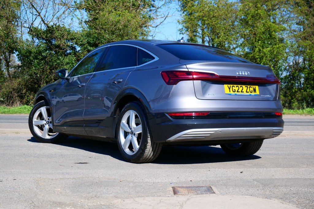Used Audi e-tron 2022 for sale - 78180912: Photo 2