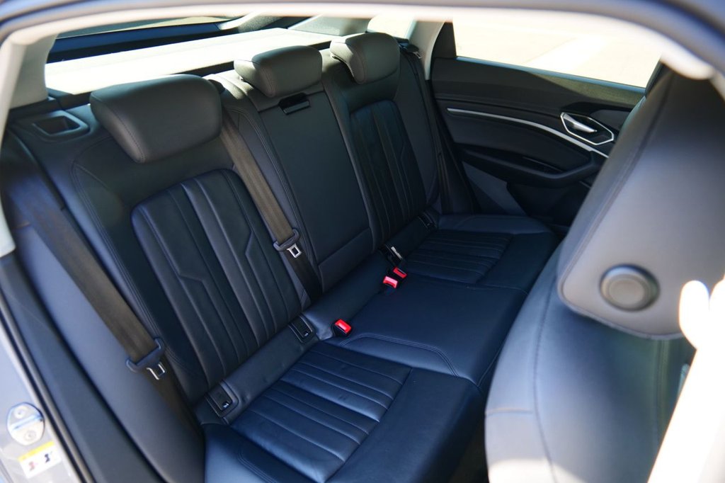 Used Audi e-tron 2022 for sale - 78180912: Photo 31