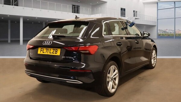 Used Audi A3 2021 for sale - 76132838: Photo 2