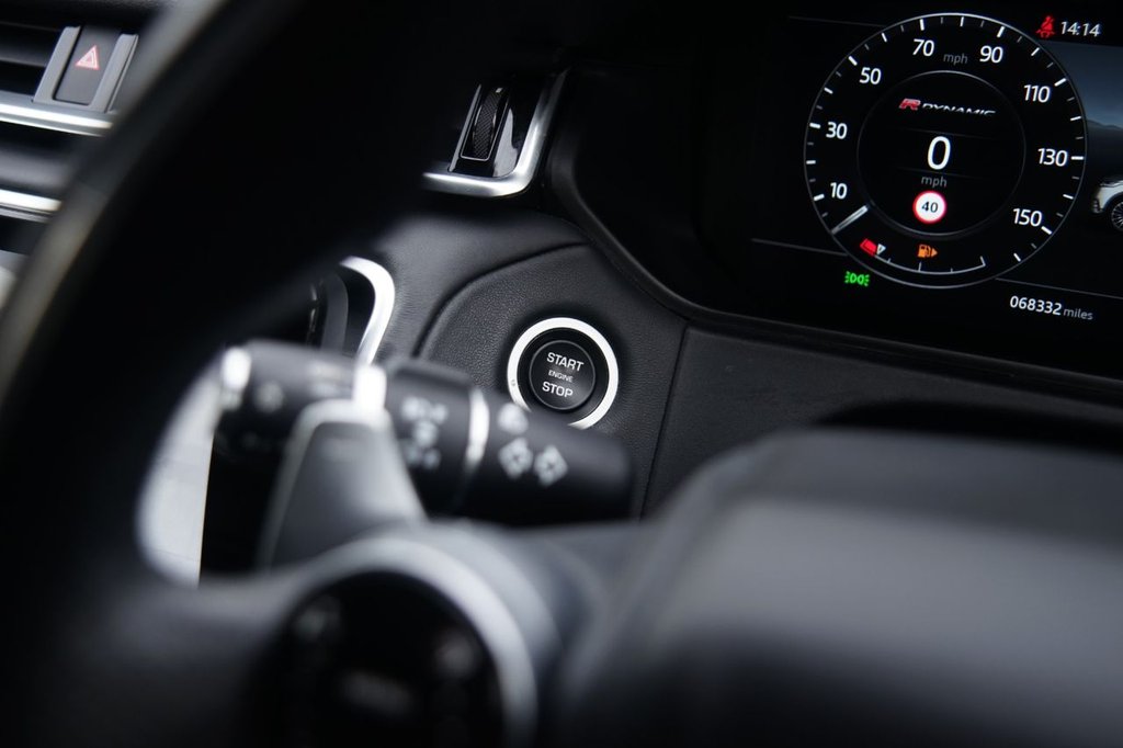 Used Land Rover Range Rover Velar 2018 for sale - 76417678: Photo 16