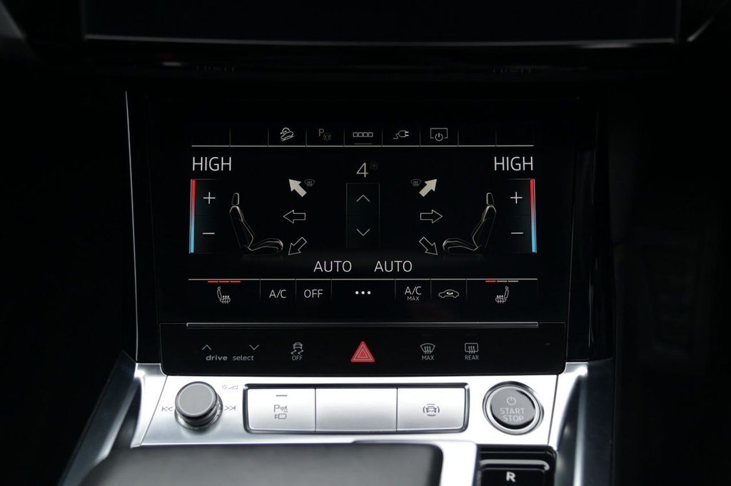 Used Audi e-tron 2021 for sale - 76642635: Photo 18