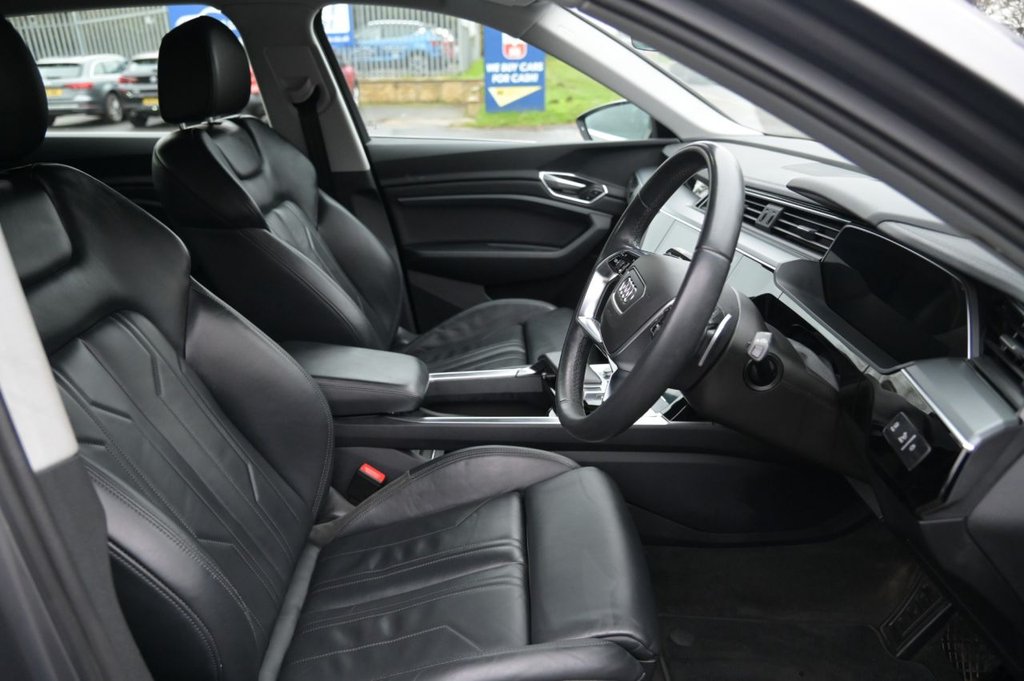 Used Audi e-tron 2021 for sale - 76642635: Photo 27