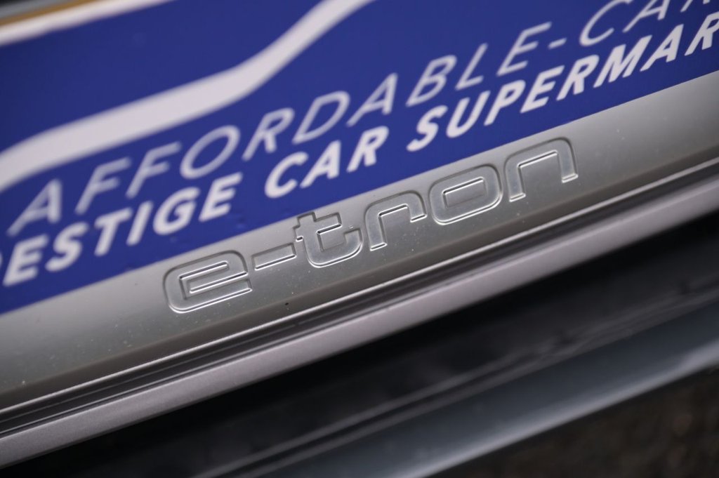 Used Audi e-tron 2021 for sale - 76642635: Photo 33