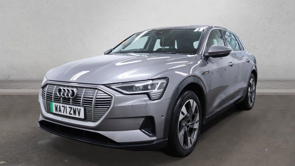 Used Audi e-tron 2021 for sale - 76642635: Photo 4