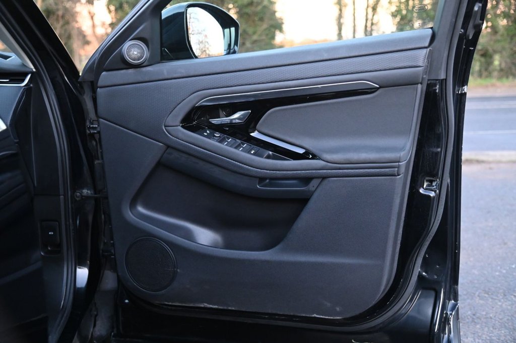 Used Land Rover Range Rover Evoque 2019 for sale - 76923838: Photo 27