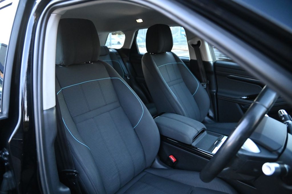 Used Land Rover Range Rover Evoque 2019 for sale - 76923838: Photo 30