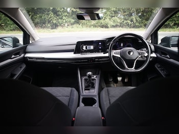 Used Volkswagen Golf 2022 for sale - 75320463: Photo