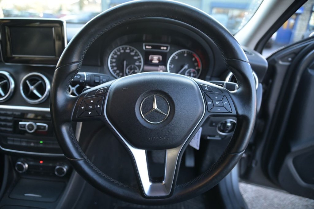 Used Mercedes-Benz A-Class 2014 for sale - 76768042: Photo 4