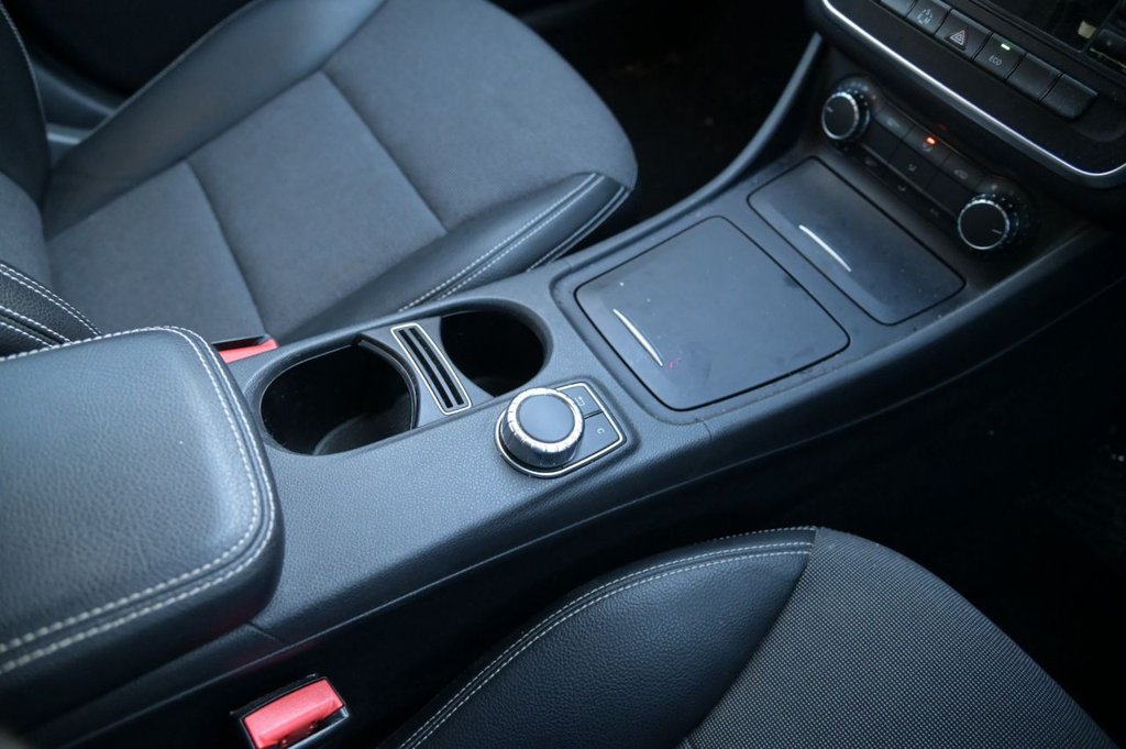 Used Mercedes-Benz A-Class 2014 for sale - 76768042: Photo 8