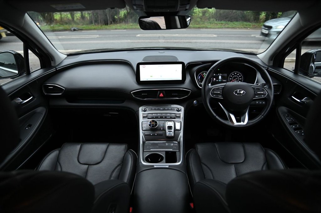 Used Hyundai Santa Fe 2022 for sale - 76040213: Photo 17