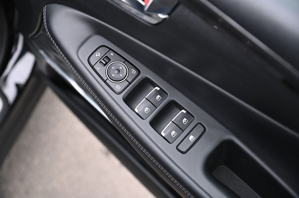 Used Hyundai Santa Fe 2022 for sale - 76040213: Photo 31