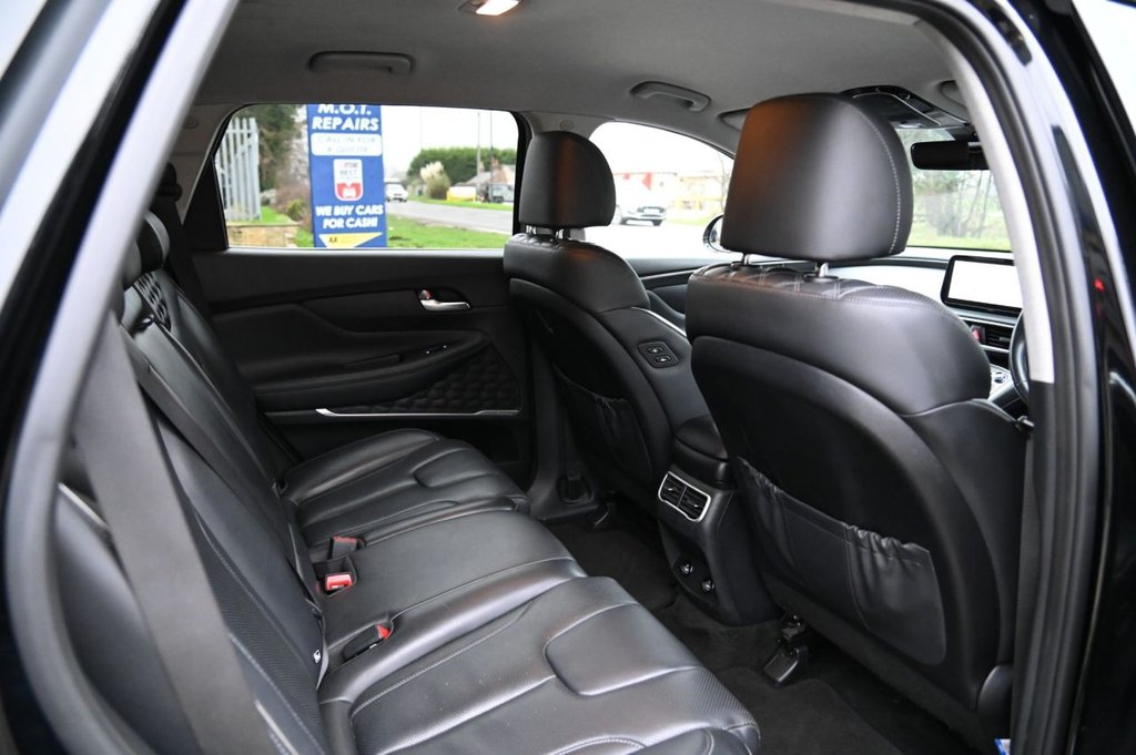 Used Hyundai Santa Fe 2022 for sale - 76040213: Photo 39