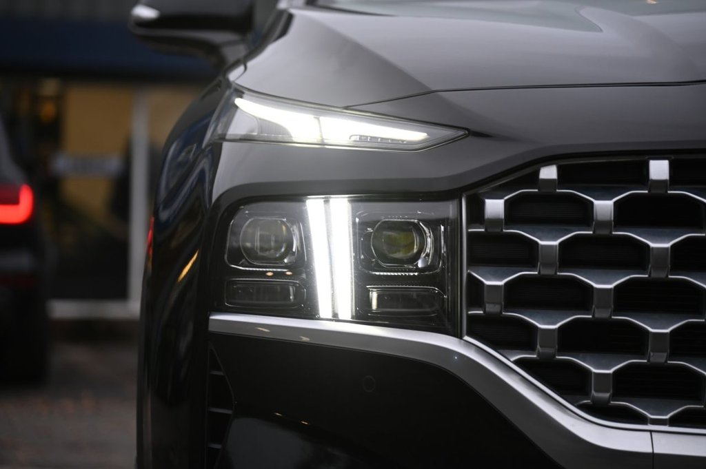 Used Hyundai Santa Fe 2022 for sale - 76040213: Photo 42