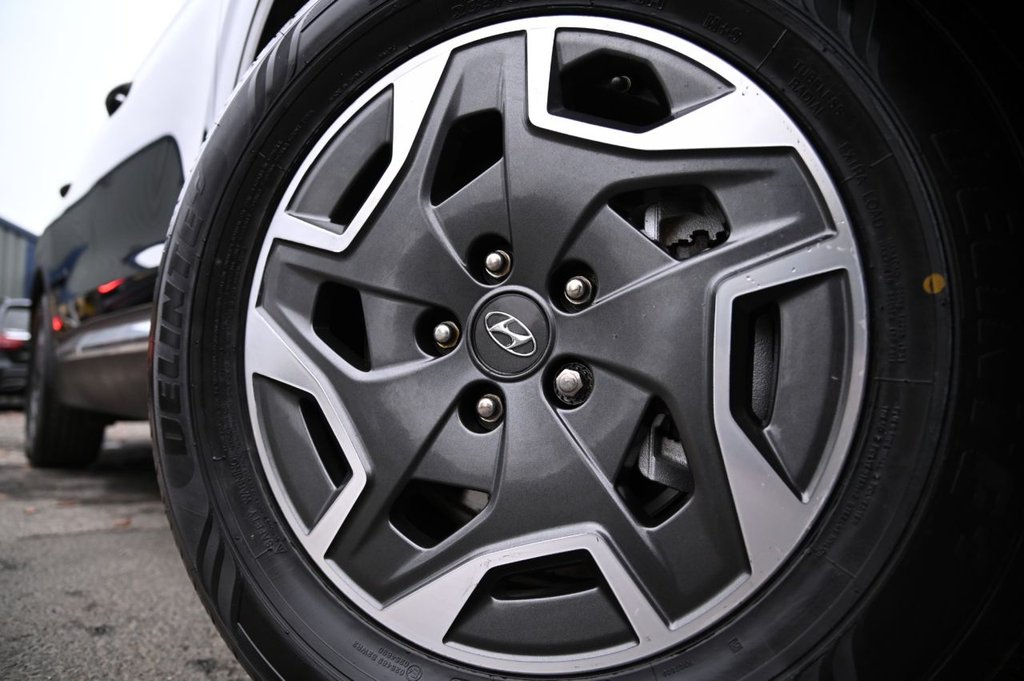 Used Hyundai Santa Fe 2022 for sale - 76040213: Photo 46