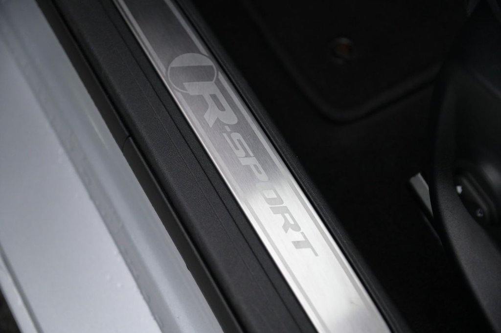 Used Jaguar XE 2017 for sale - 76632250: Photo 24