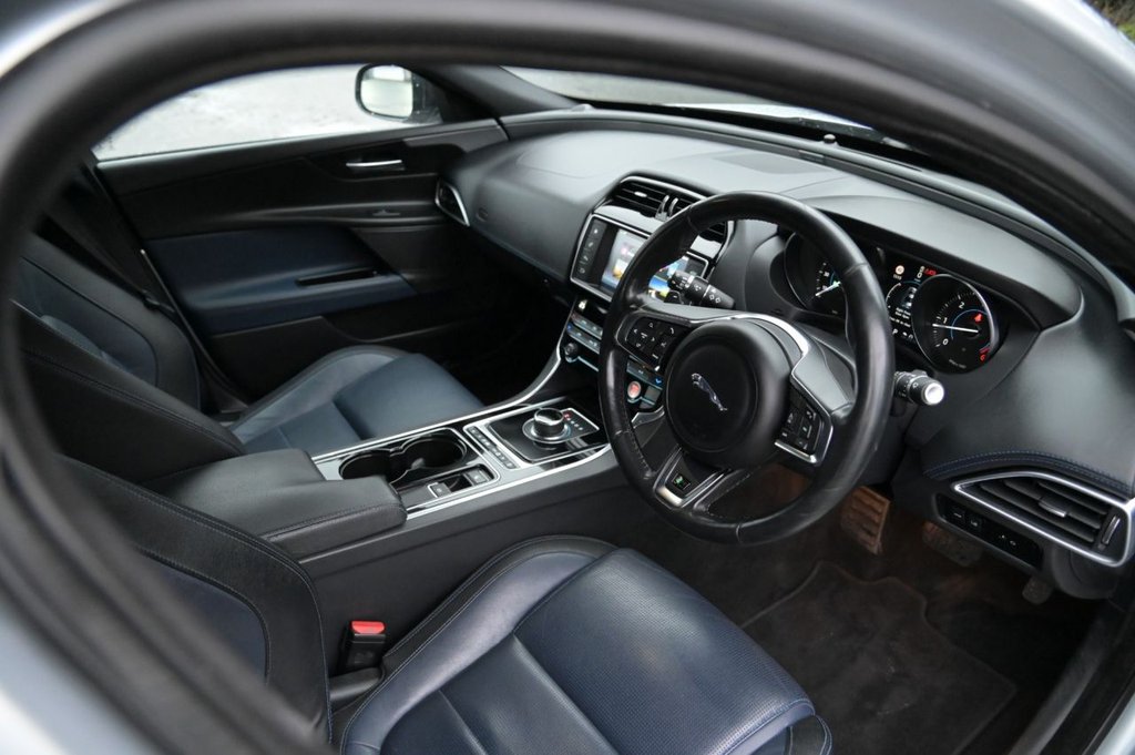 Used Jaguar XE 2017 for sale - 76632250: Photo 27