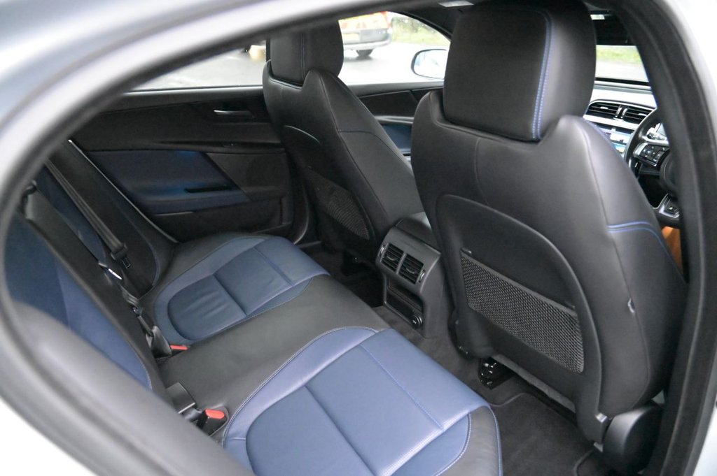 Used Jaguar XE 2017 for sale - 76632250: Photo 32