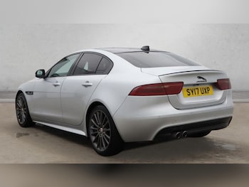 Used Jaguar XE 2017 for sale - 76632250: Photo