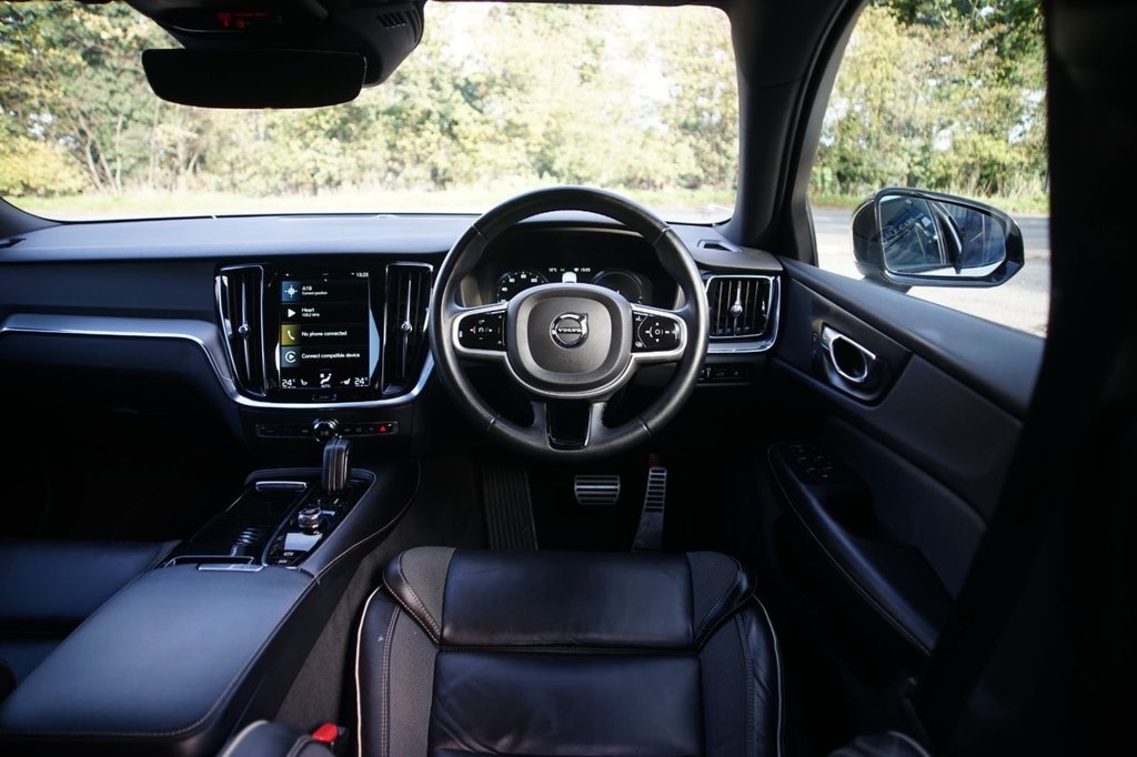 Used Volvo V60 2021 for sale - 76654738: Photo 10