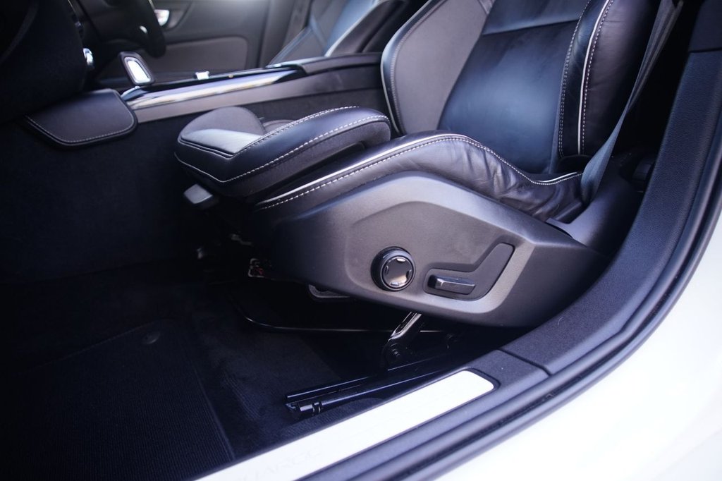 Used Volvo V60 2021 for sale - 76654738: Photo 25