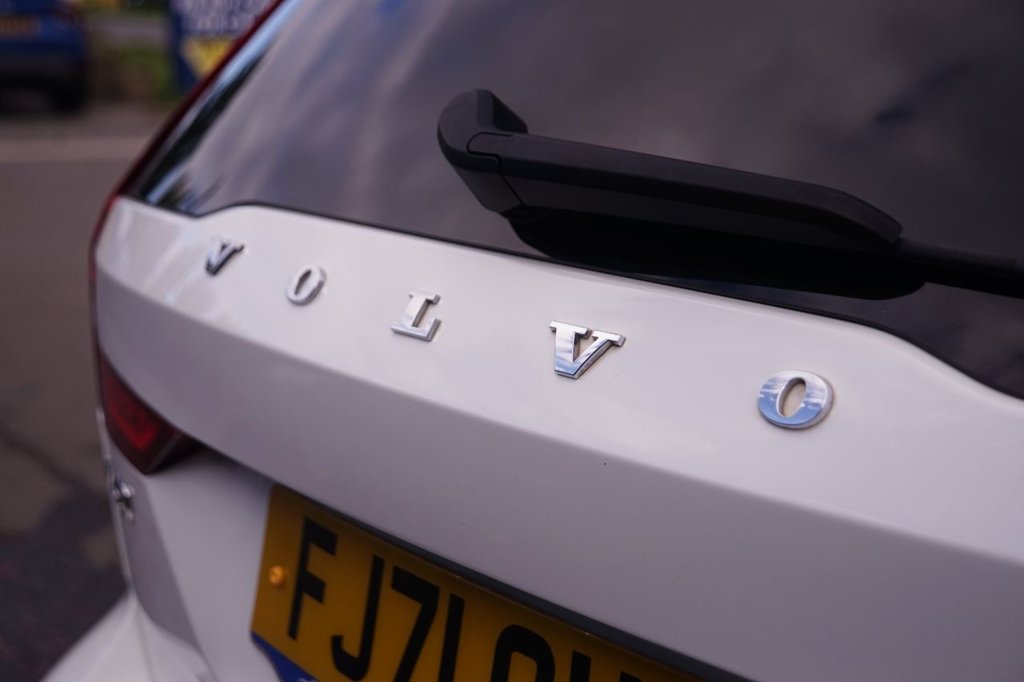 Used Volvo V60 2021 for sale - 76654738: Photo 44